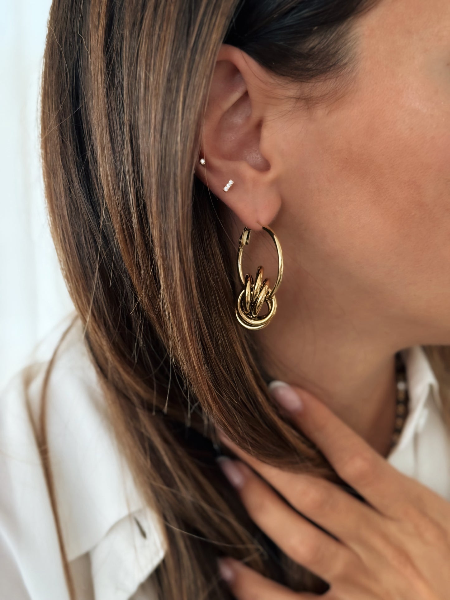 Les Boucles d'Oreilles April